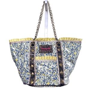 Betseyville by BetseyJohnson Hard to Find Bucket Bag - Gently Used